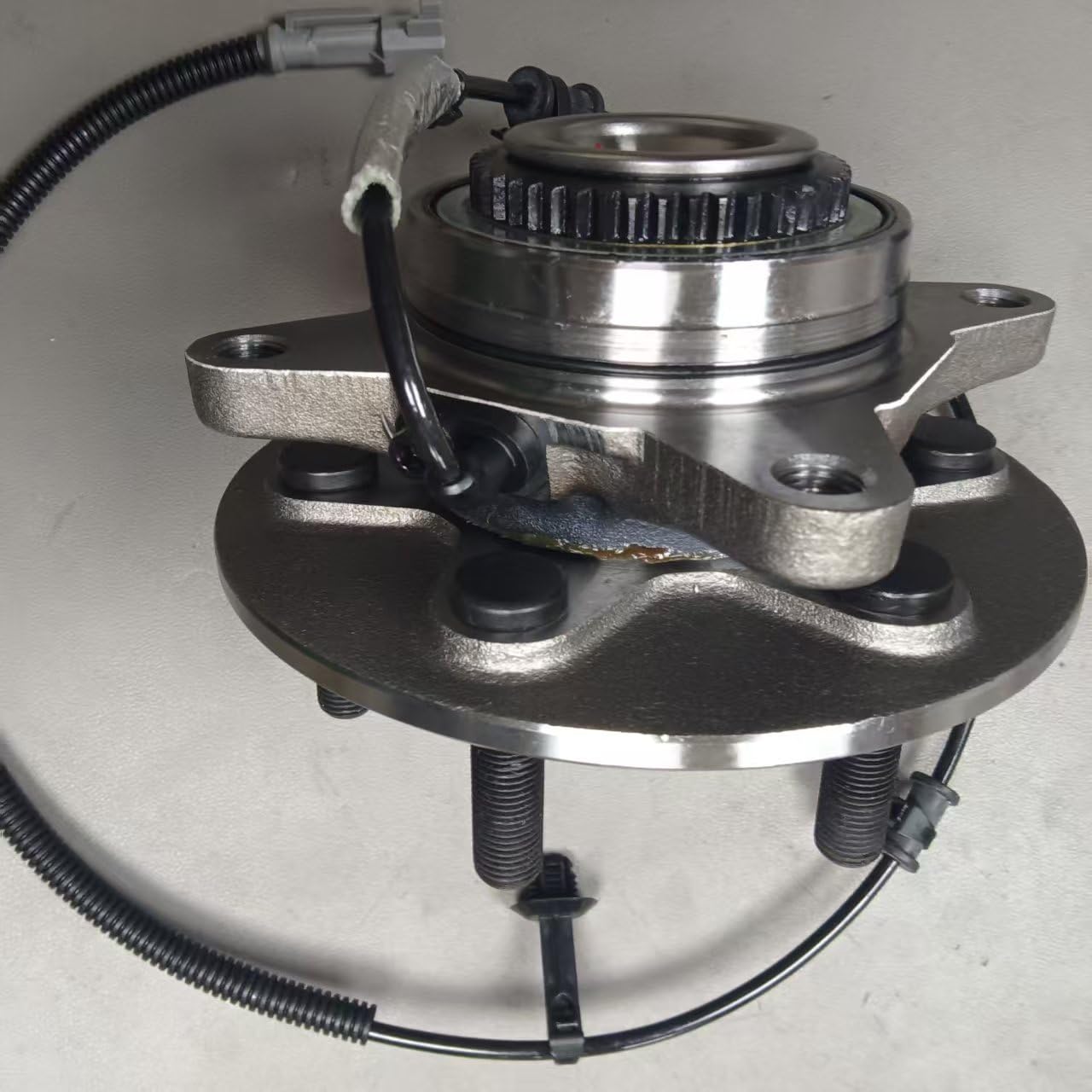 WHEEL HUB UNIT FRONT AND REAR 4WD JL3Z1104P