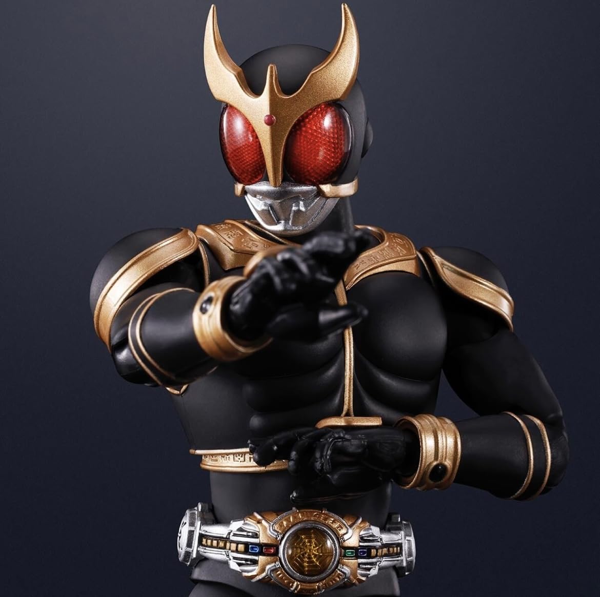 Amazon.co.jp: S.H Figuarts（真骨彫製法） 仮 面 ライダークウガ  
