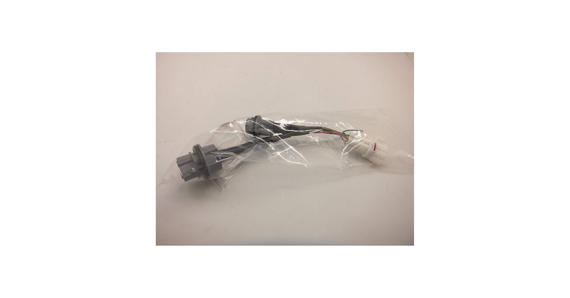 Amazon | TOYOTA (トヨタ) 純正部品 リヤコンビネーションランプ