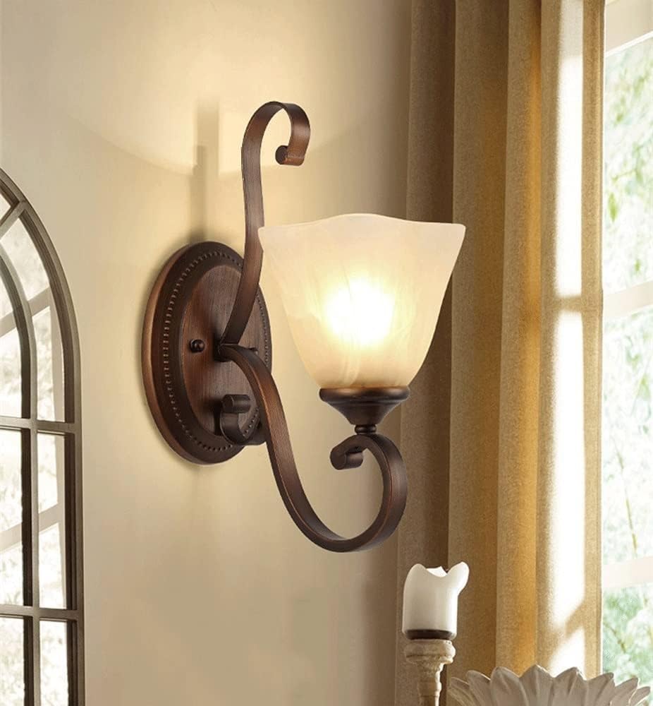 Przemysłowa lampa ścienna