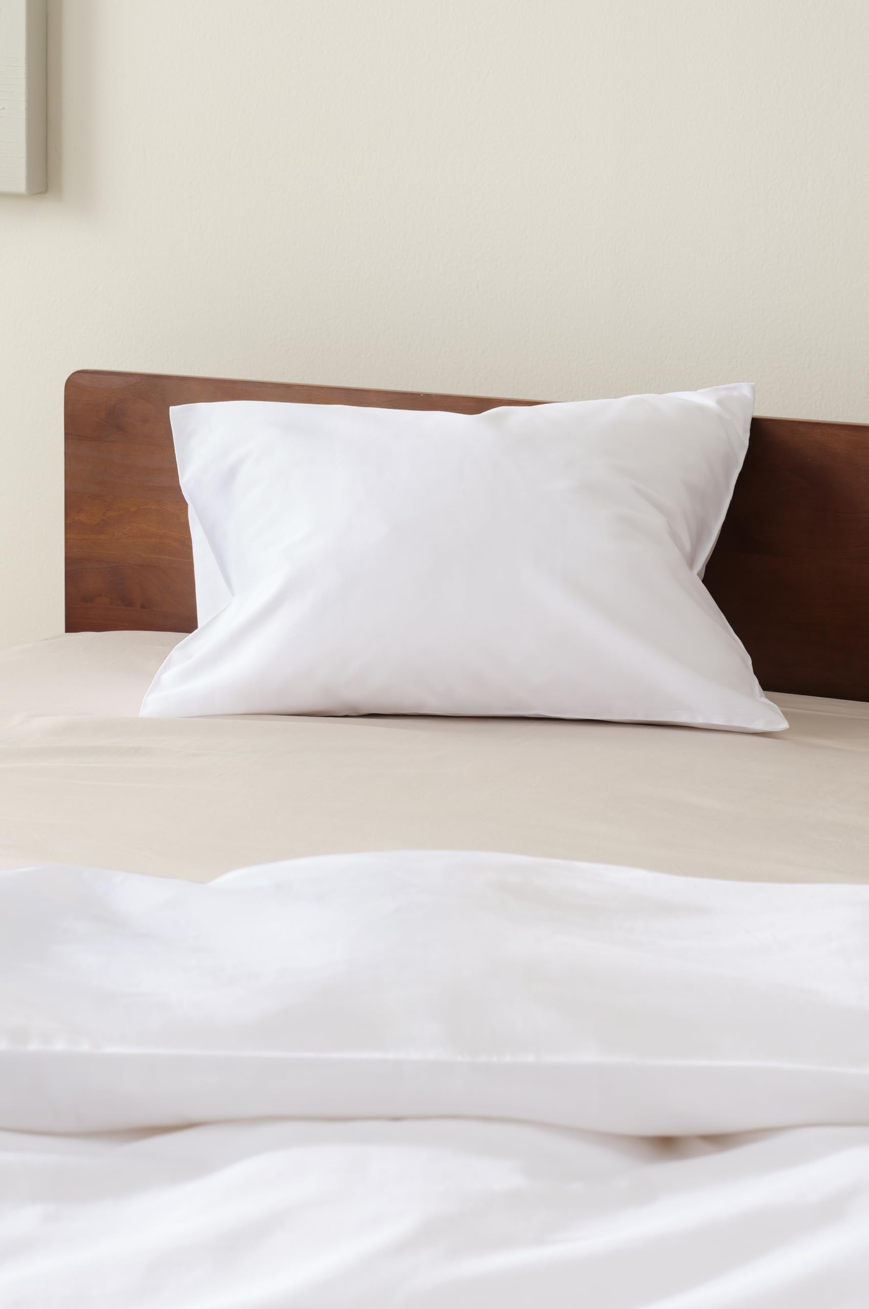 Jotex Zack Satin Pillowcase Exclusive Satin Made of Organic Cotton GOTS Certified Cushion Cover, White, 80 x 80 cm - Image 2