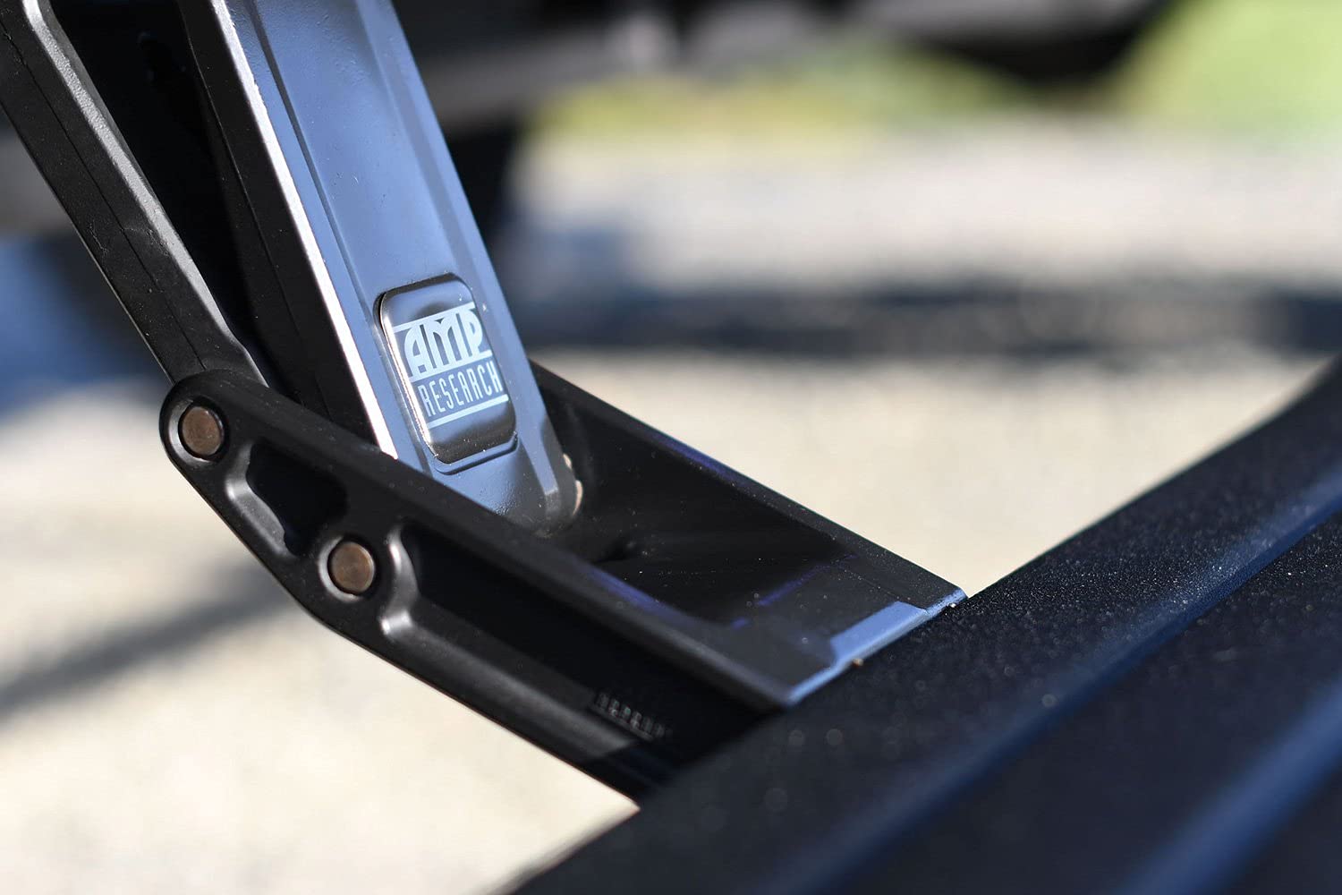 RealTruck AMP Research PowerStep Smart Series - Product View