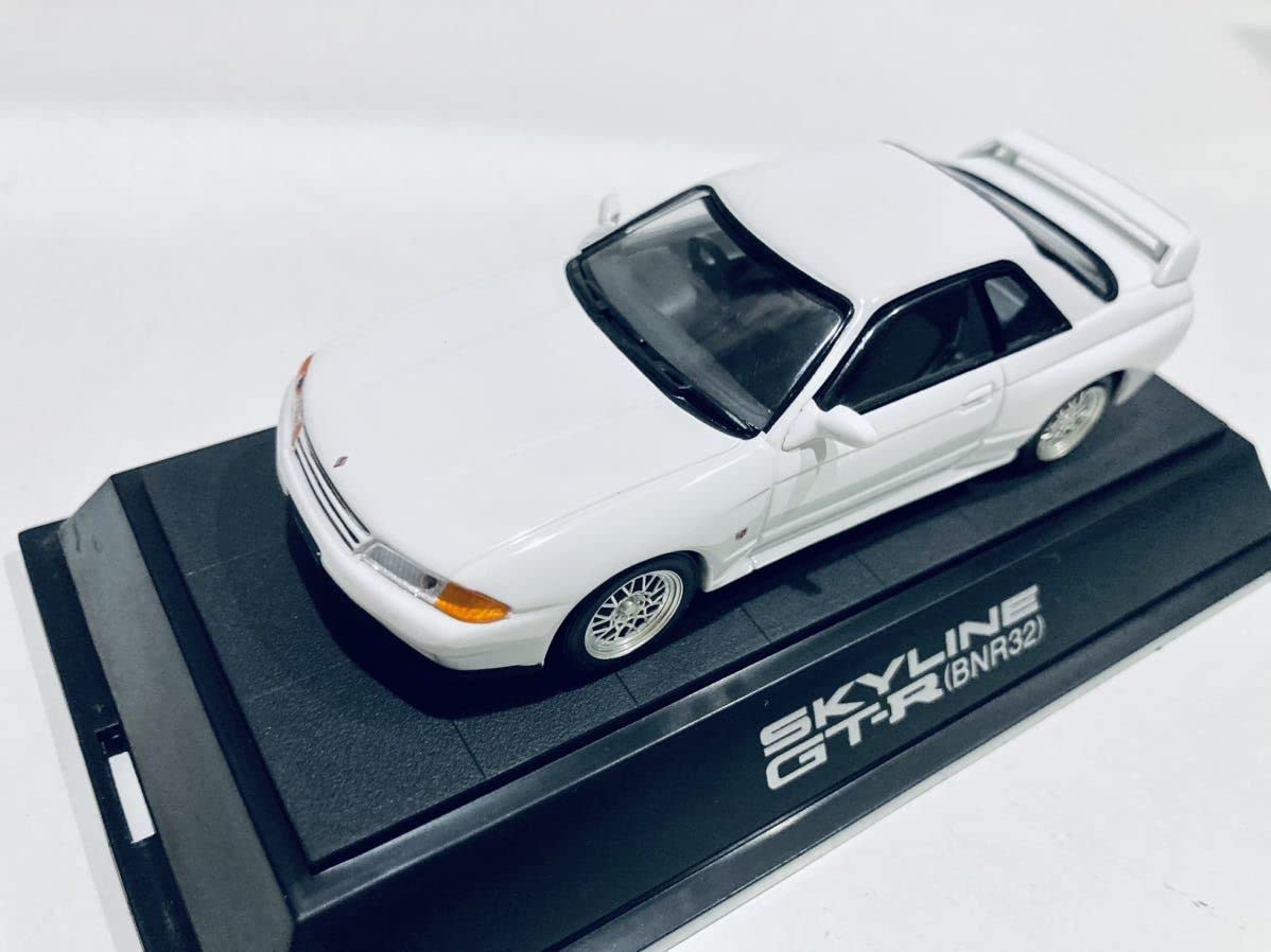 Amazon | 【】1/43 EBBRO 日産 スカイライン GT-R (BNR32) VスペックⅡ