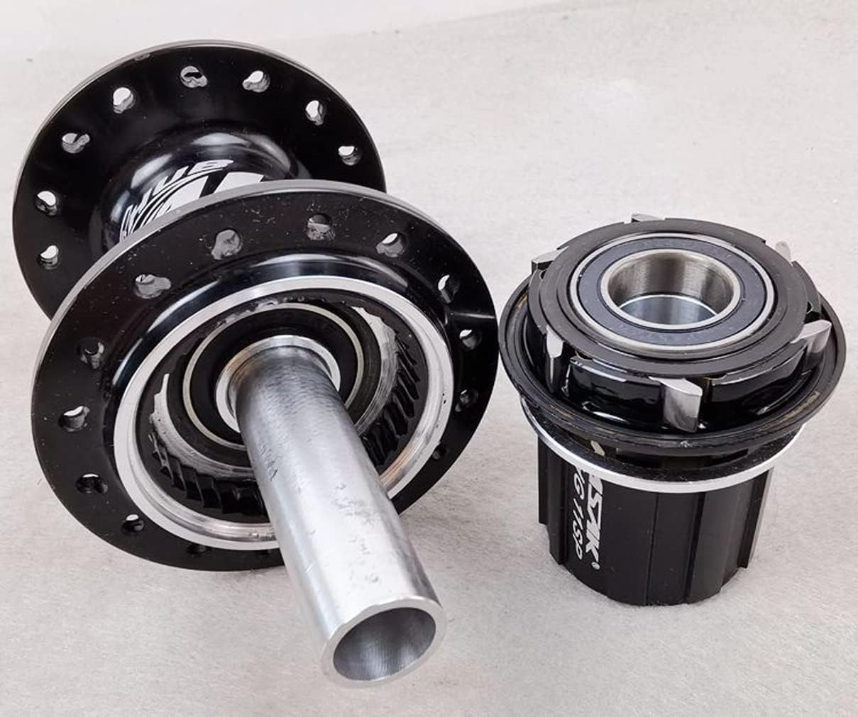 Amazon.co.jp: MTB ハブ 32 穴ディスクブレーキシールドベアリングハブ