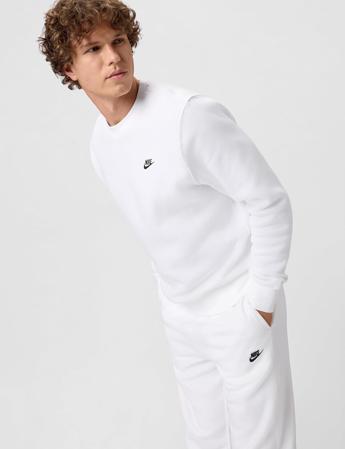 Nike mens Club Fleece Crew Sweatshirt - Image 5