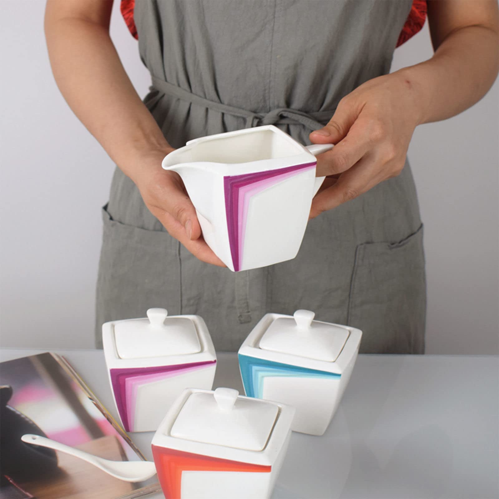 Barattolo in ceramica, set per crema e zucchero, crema e zuccheriera, brocca per lo zucchero, set da portata per caffè, brocca per crema - barattoli per condimenti con lattiera rossa