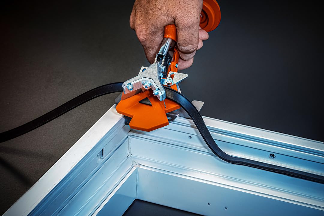 Original LÖWE Profi Dichtungsprofilschere 4.104/YR mit Anschlagplatte für den Einsatz im Fensterbau - Dichtungsschere mit Y-Schnitt zum Ausklinken von Dichtungsprofilen an Innenecken, Metall