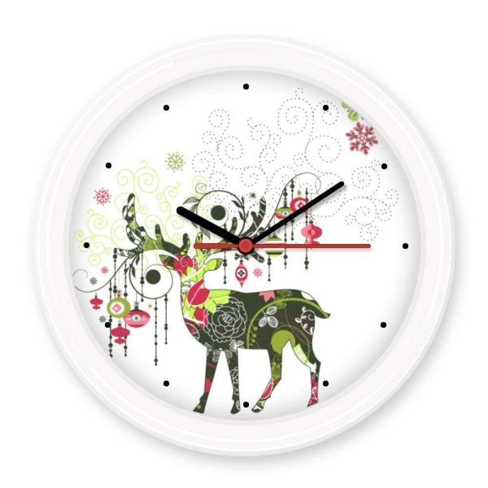 Horloge murale décorative cerf pour créer une ambiance chalet au salon