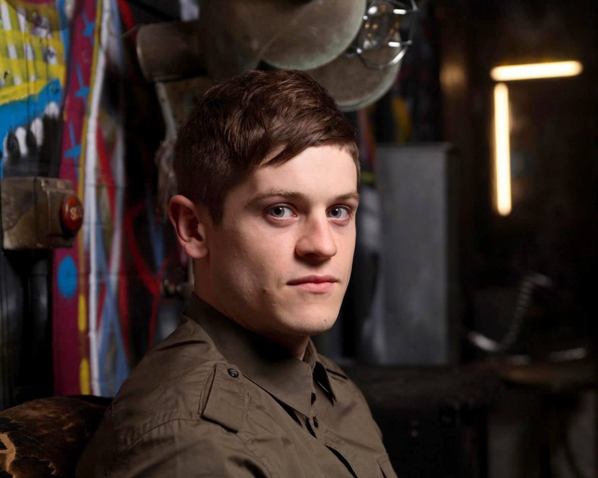 Misfits (TV) Iwan Rheon Simon 10x8 Photo
