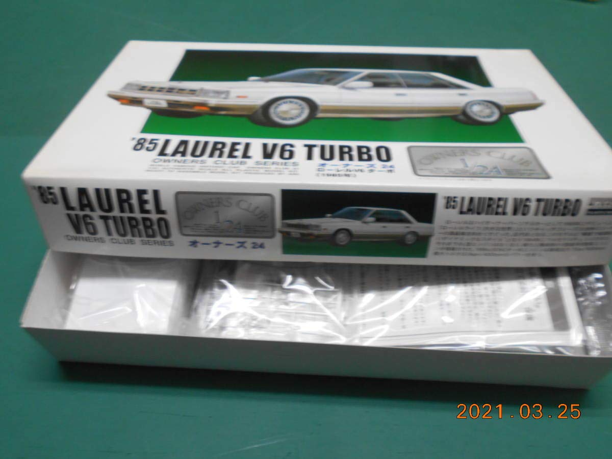 有井85 LAUREL V6 TURBO 1/24 プラモデル アリイ／1：24 '85日産