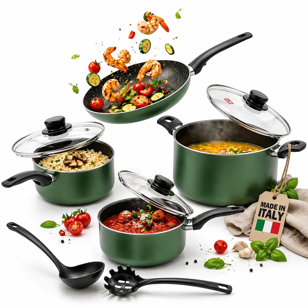 BAKAJI Batteria di Pentole Natura Più Colore Verde con Fondo Antiaderente e Manico Cool Touch, Accessori Mestoli, Impugnatura Ergonomica, Coperchi in Vetro, Casseruola e Padella con Cottura Omogenea