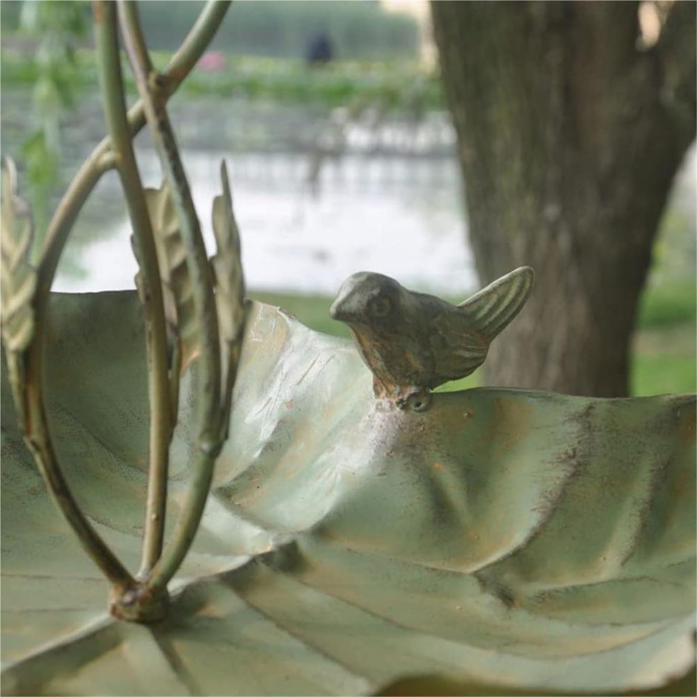 Mangiatoia Uccelli Mangiatoia per Uccelli Sospesa Statua A Foglia retrò Vassoio per Mangime per Uccelli Mangiatoia per Uccelli in Ferro Vintage Giardino All'aperto Bird Feeder