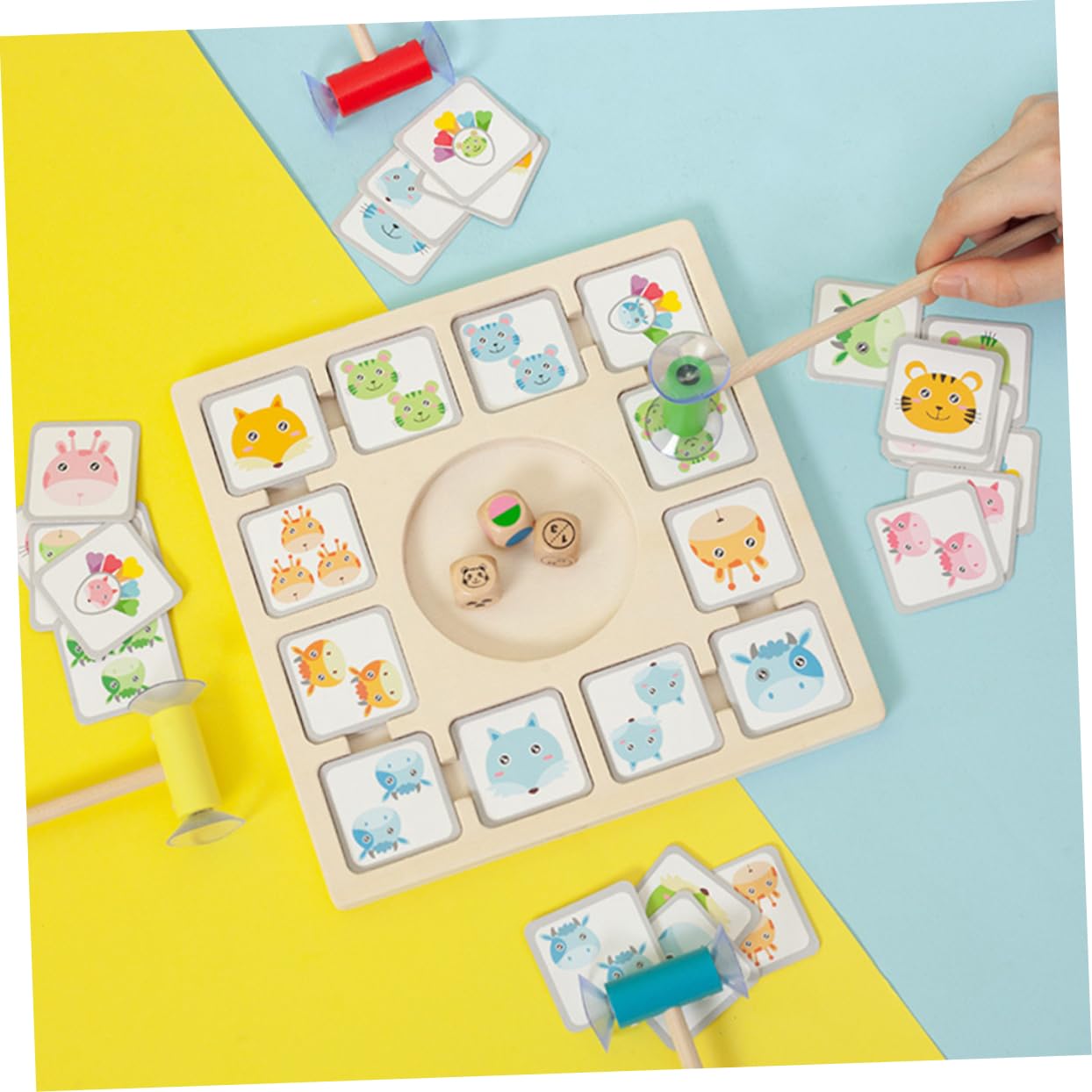 Yardwe 1 Set Giochi da Tavolo per Carte Animali Educativo Portatile per Sviluppo Intellettivo e Divertimento Adatto Ragazzi e Ragazze