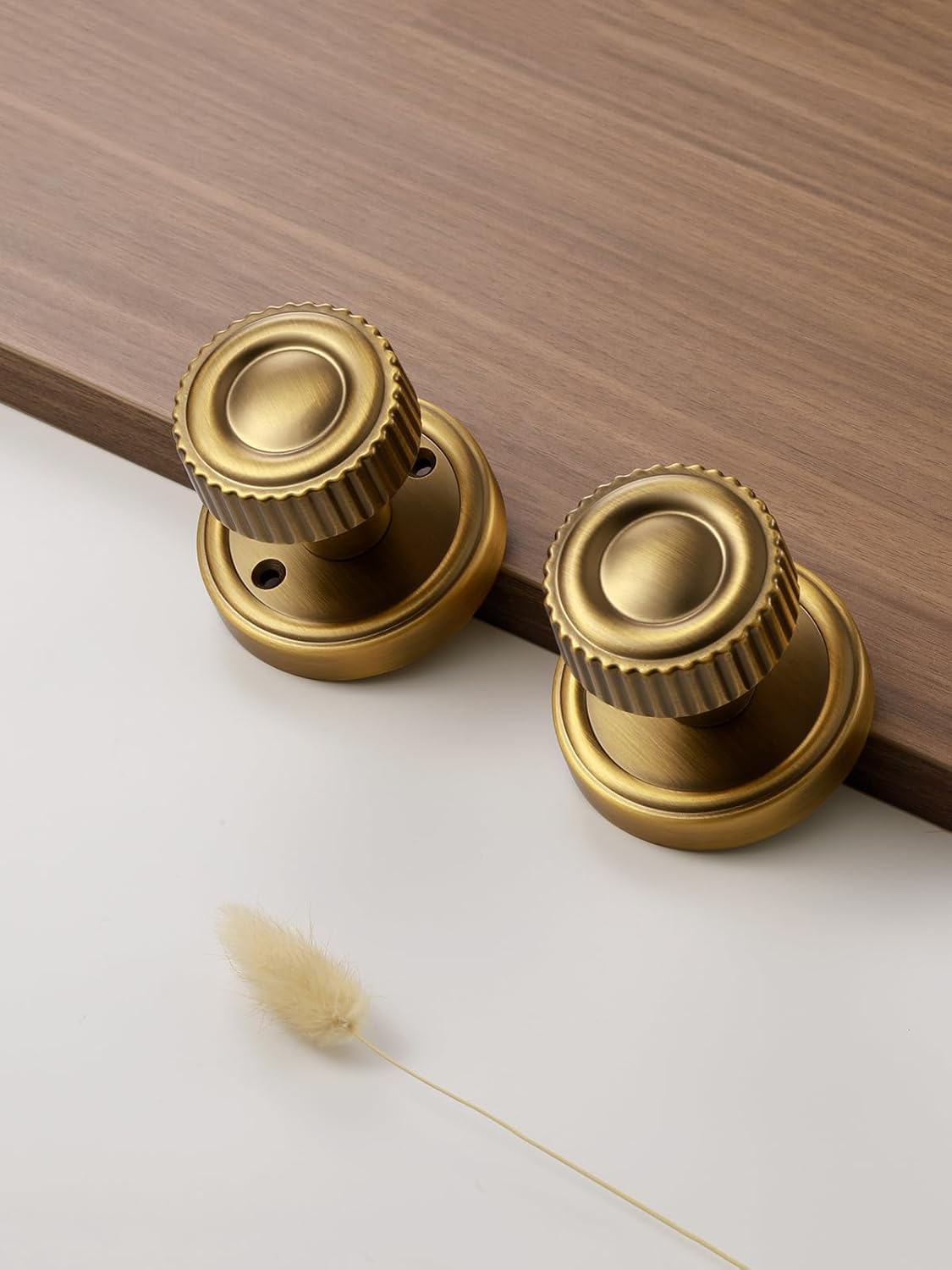 Antqiue Brass Passage Door knob, Interior Hall Closet Vintage Door Knob, Laundry Room Kitchen Pantry Antique Door Handle, Aluminium Alloy Knob, 1 Pack