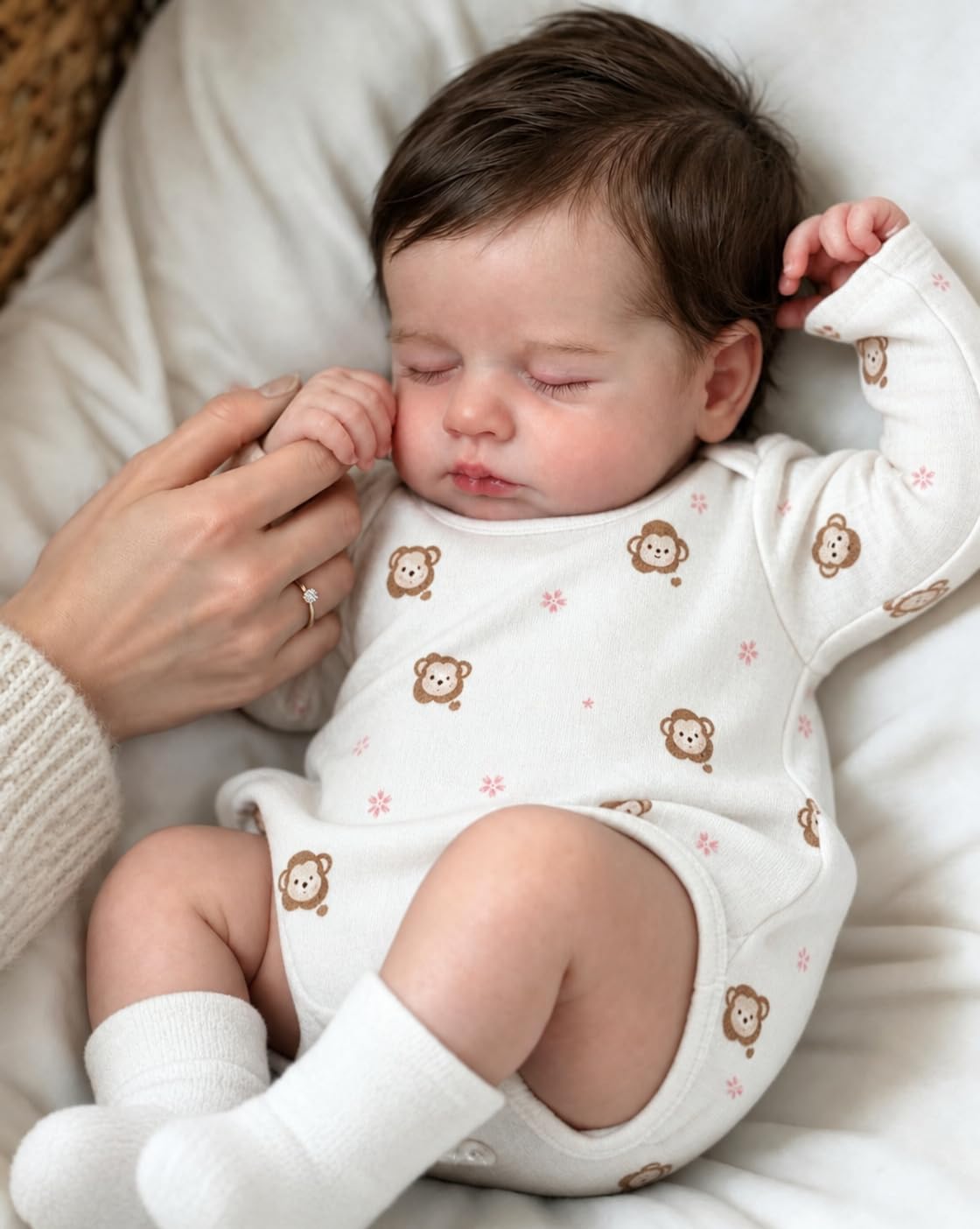 iCradle Lifelike Reborn Baby Doll 20 Inch Real Looking Weighted Reborn Girl Doll Best Birthday Set for Girls Age 3 — Amazon image 4
