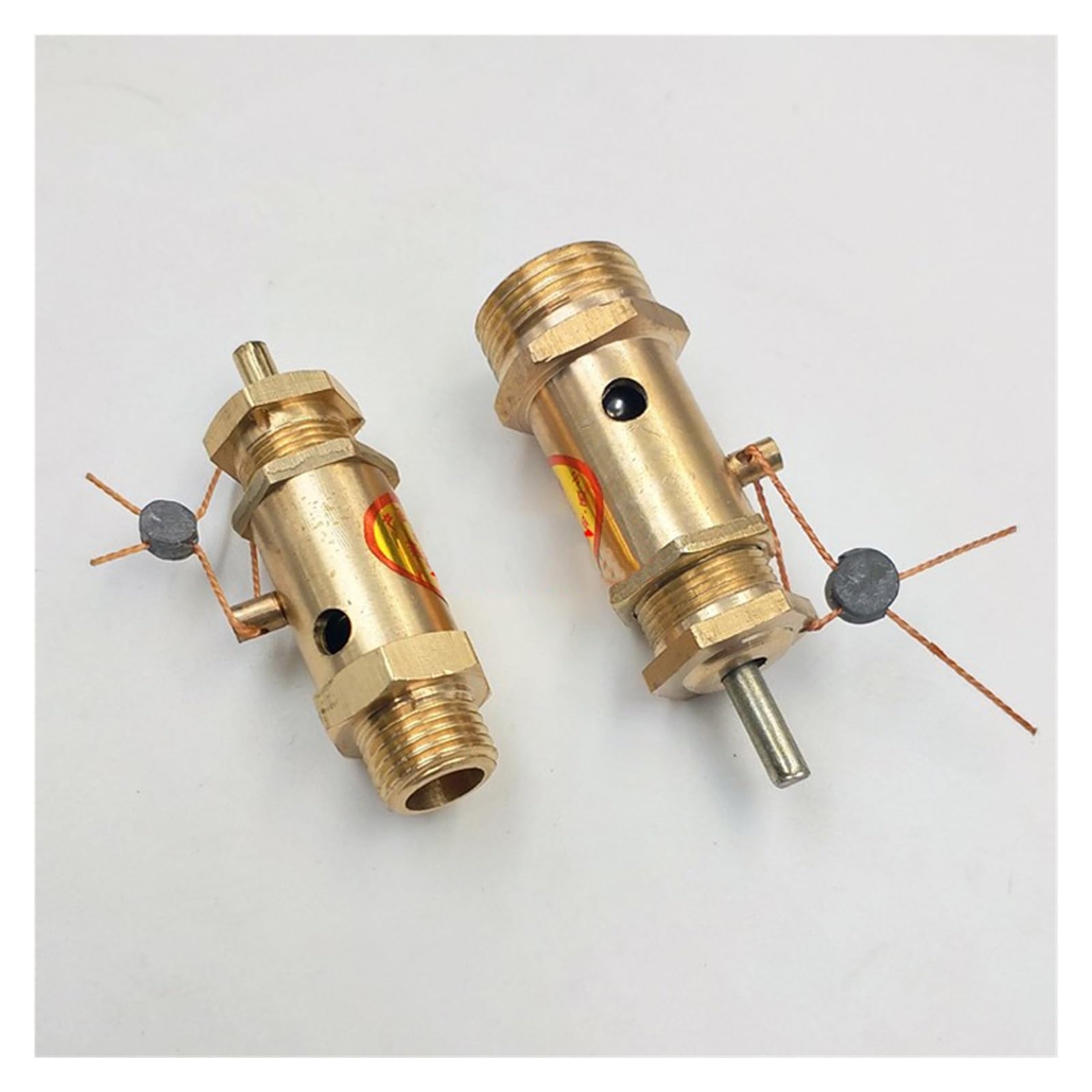 VSPPJYFG 1Pair Male Thread Relief Valve DN15 Pull Ring Type Safety Release Valve For Air Compressor Screw Machine Boiler(3/8" 0.8MPA)