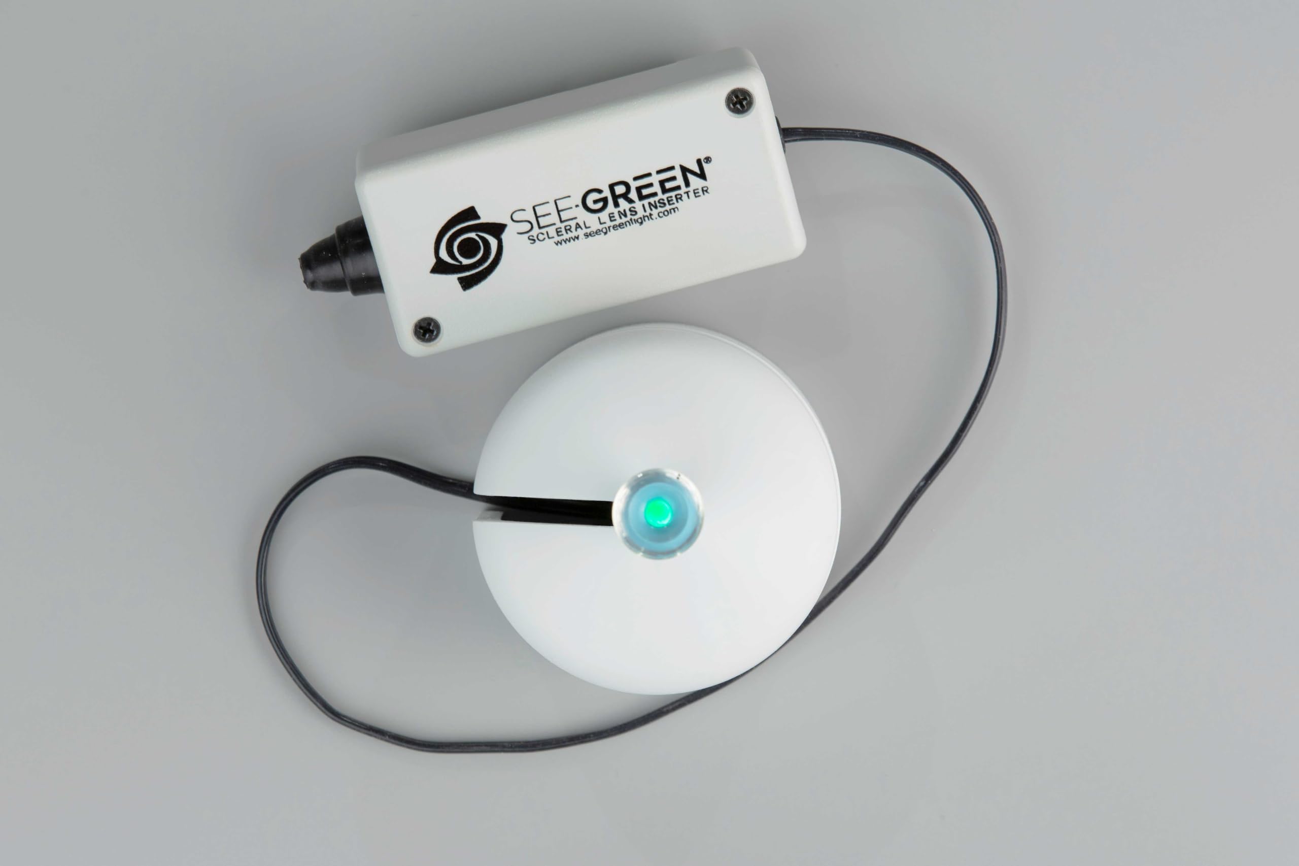 See-Green Inseritore e rimozione lenti sclerali registrate dalla FDA con guida leggera – mani libere (con supporto), senza bolle, sistema per un'applicazione facile, accurata e igienica delle lenti