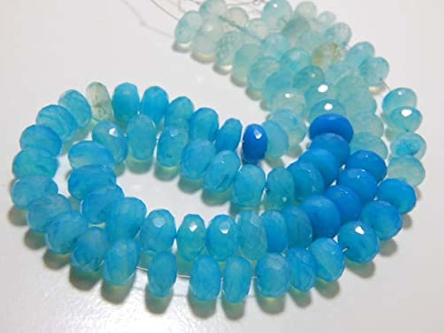 Fluorite naturelle perles calibrées sans aspérité pour éviter la casse des fils