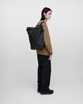 Sandqvist Unisex Stream Slim Rolltop L Backpack, black, One Size