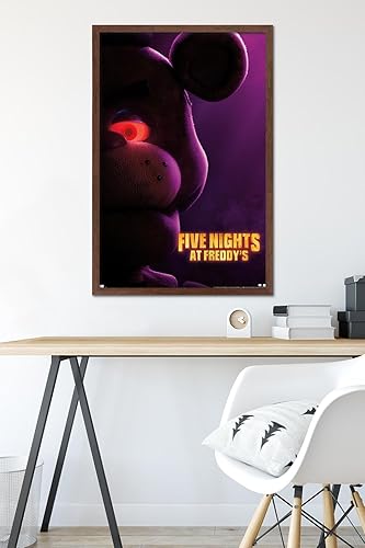 Miniatura 6 de Trends International Five Nights at Freddy's Movie - Póster de pared de una hoja de Freddy, 22.37 x 34.00 pulgadas, versión enmarcada de caoba