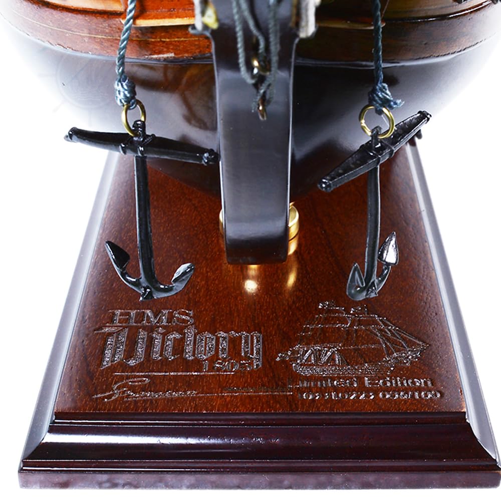 Old Modern Handicrafts Vele completamente storte completamente assemblate HMS Victory in edizione limitata, prodotte in sole 100 unità - Modello di nave di qualità museale - 30 x 10 x 27 pollici