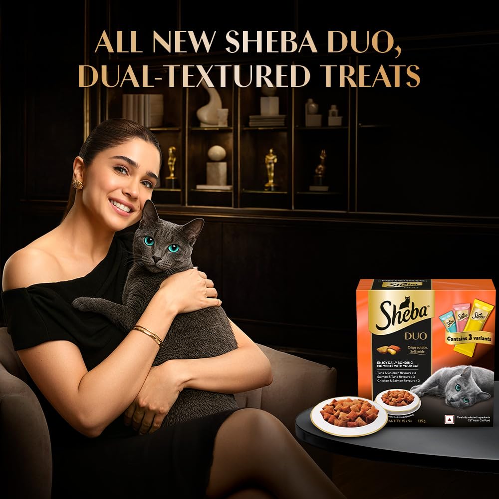 Sheba Duo Adult Crunchy Cat Treats, 135 g, Crispy Outside Soft Inside, Contains 3 Variants, Tuna & Chicken, Salmon & Tuna, Chicken & Salmon