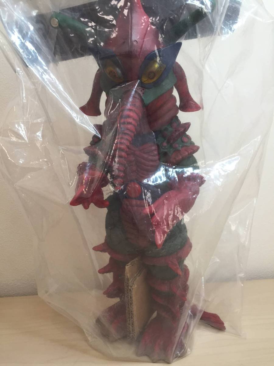 Amazon.co.jp: CCP ヒッポリト星人 フィギュア ウルトラマンエース