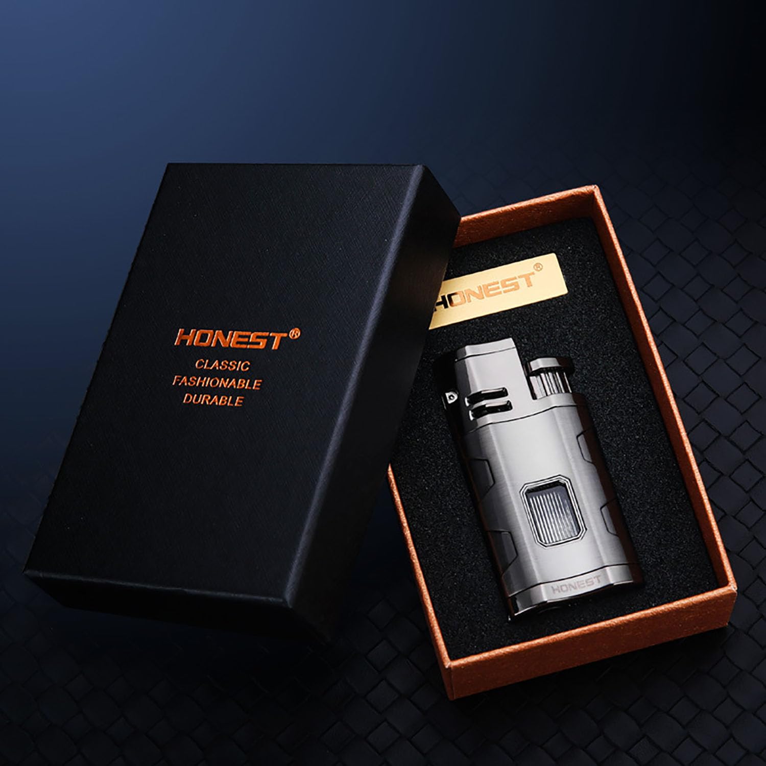 Professionnel Cigare Plus Léger Butane Rechargeable à Flamme Triple Jet avec Fenêtre à Gaz Visible pour Poinçon à Cigare (Butane Non Inclus)