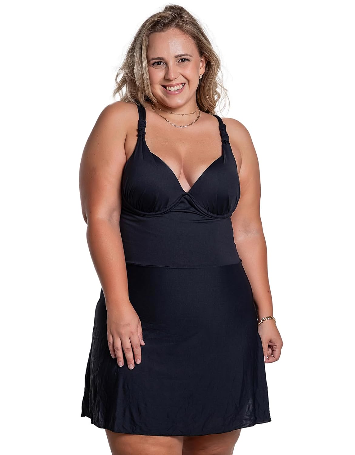 Maiô Plus Size com Saia Fixa Saída de Praia e Bojo com Aro Orla da Praia em promoção! Veja a oferta e mais achadinhos de Moda praia 4 Hoje é o melhor dia para comprar Maiô Plus Size com Saia Fixa Saída de Praia e Bojo com Aro Orla da Praia com aquele preço maroto! Promoção! Aproveite a oferta! 4