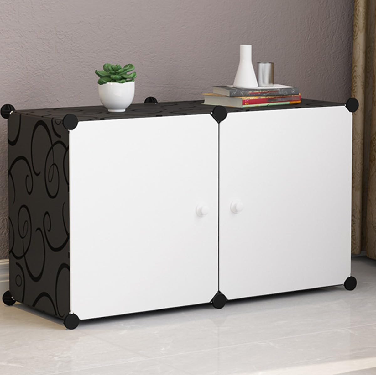 Organizador modular de zapatos para ahorrar espacio en la entrada de casa