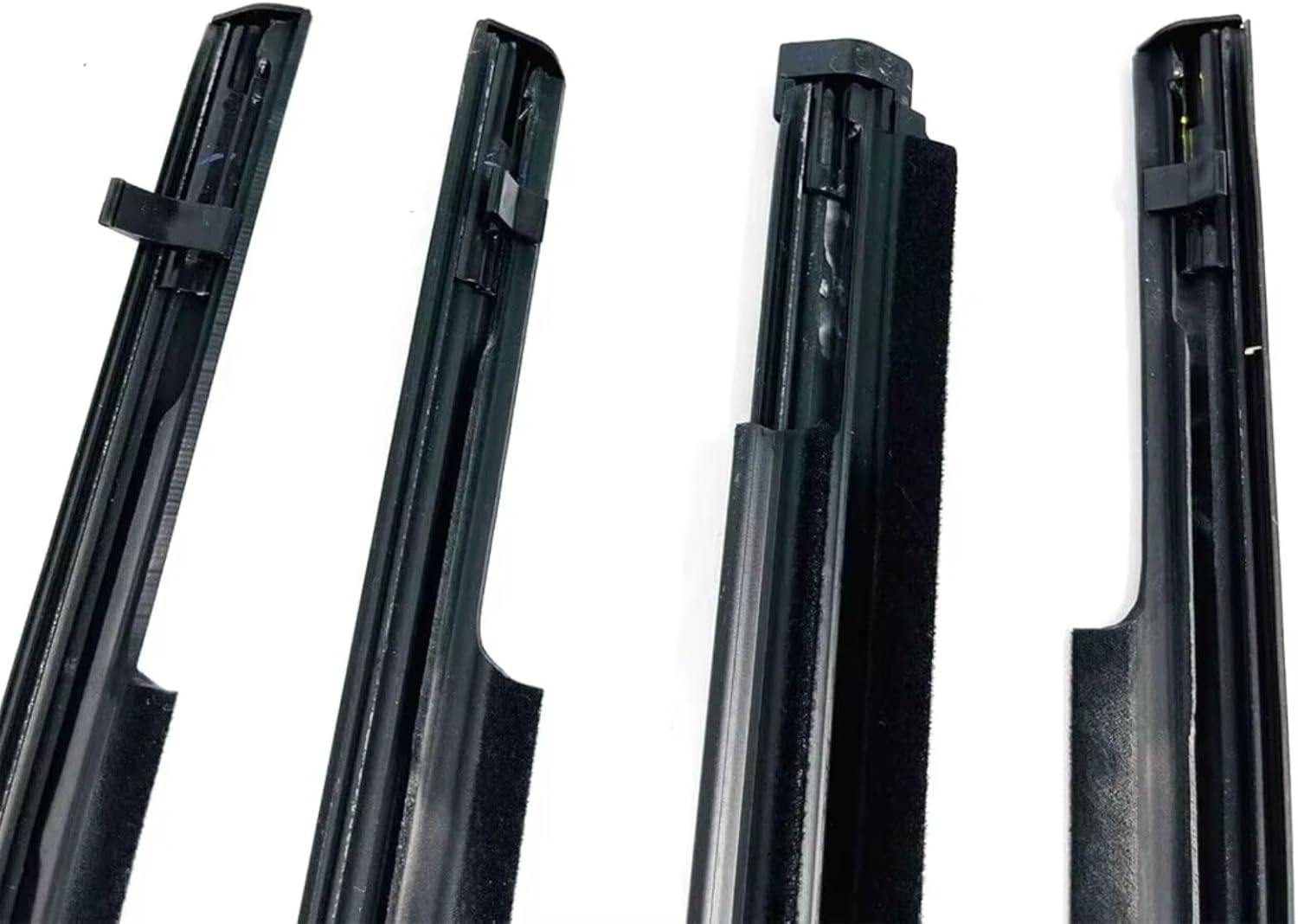 3点セット 車のドアのシールストリップ Compatible With Mitsubishi For