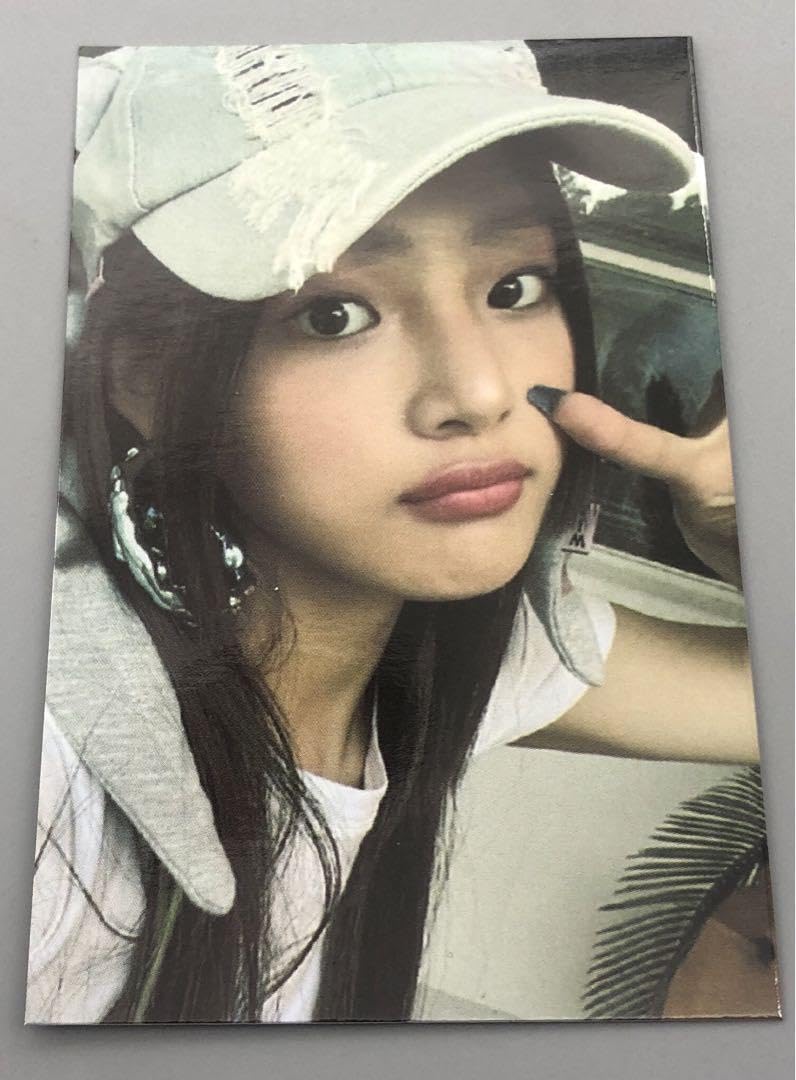 ミンジ　newjeans ラキドロ　トレカ　Weverse OMG Amazon.co.jp: NewJeans OMG ラキドロ ミンジ トレカ