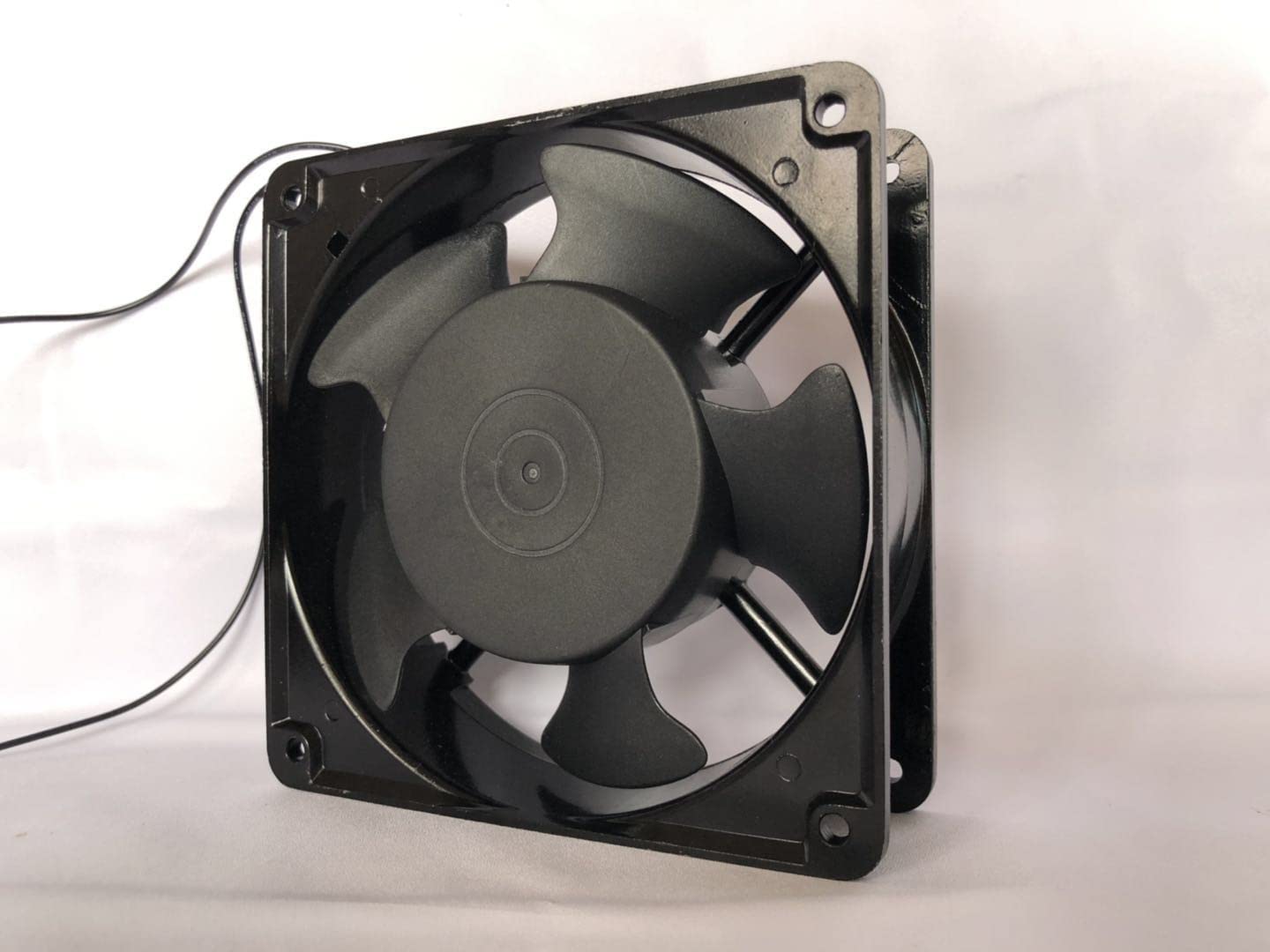Ventola di raffreddamento 110V 0,22A 12038 120X120X38mm