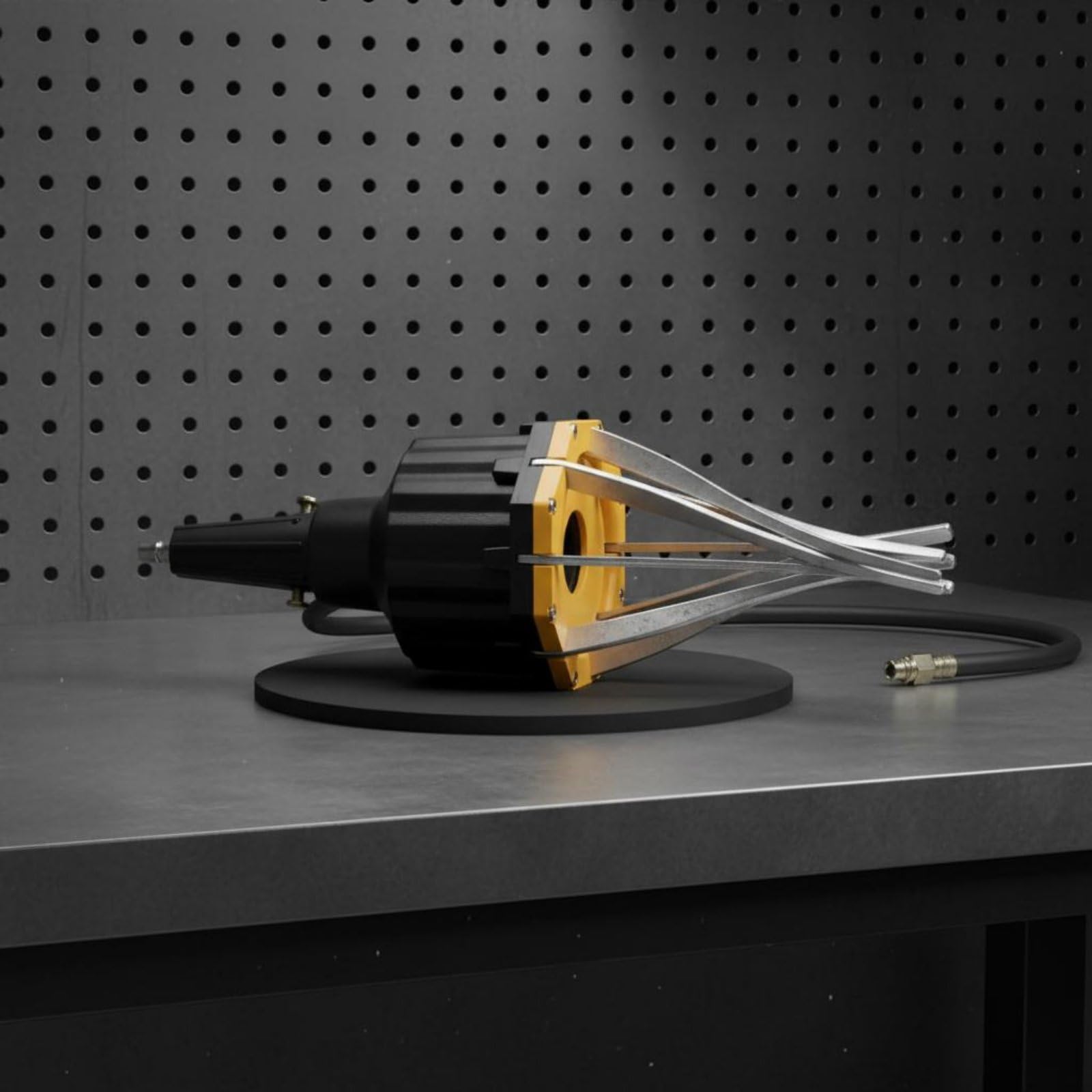Espansore Pneumatico Auto Strumento Applicazione Scarponi Giunto CV Compatibilità Universale Materiali Durevoli Presa Confortevole Adatto per Autoriparazioni Garage, Black