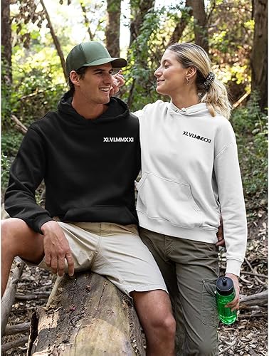 Miniatura 6 de GODMERCH Sudaderas con capucha bordadas personalizadas con números romanos, sudaderas a juego para parejas, sudadera con capucha personalizada para