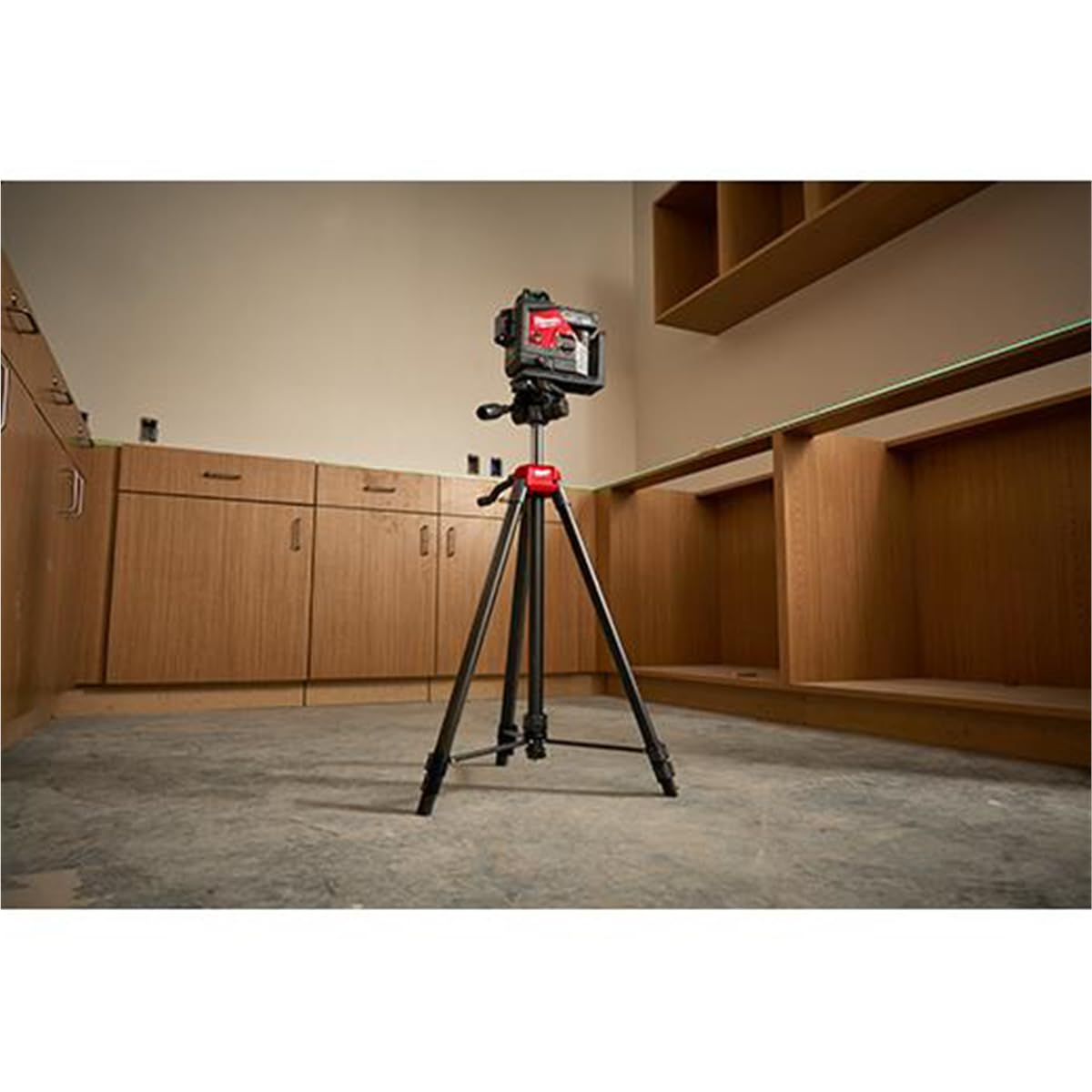 Milwaukee 48-35-1411 Trípode láser de 72 pulgadas