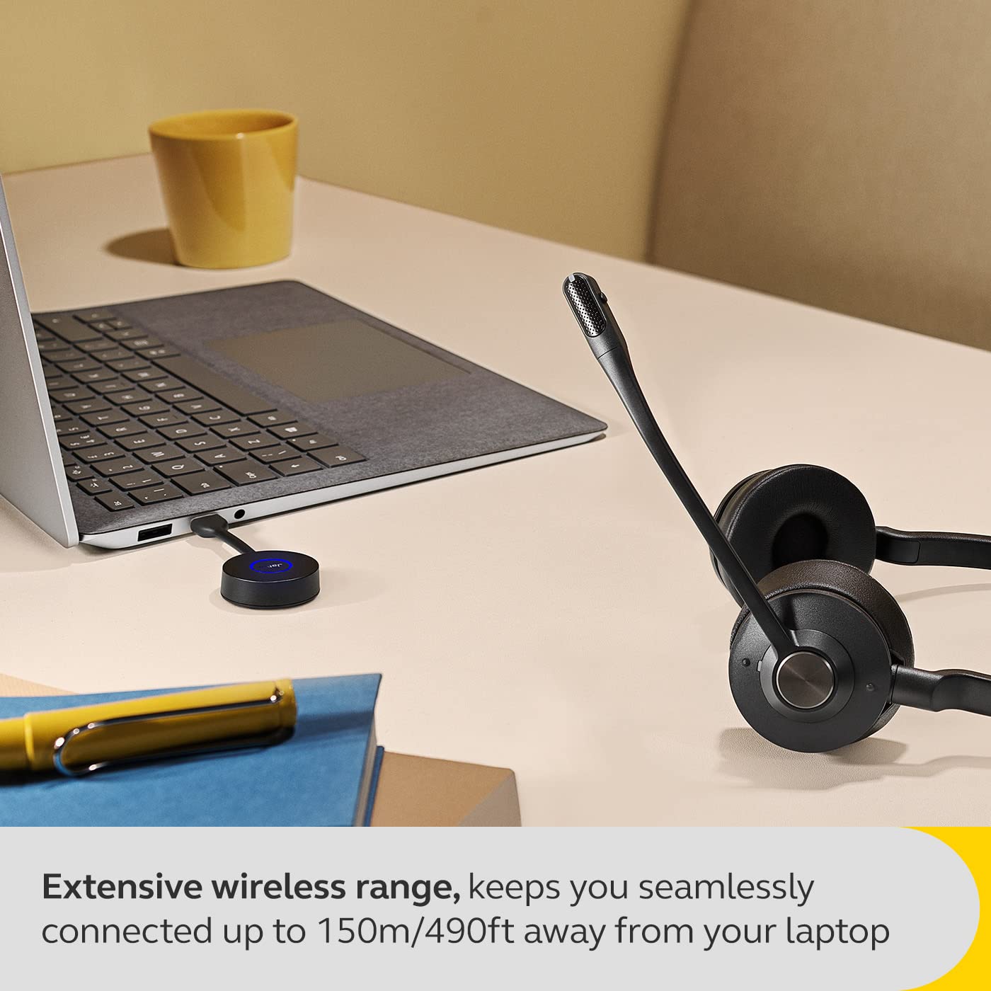 Jabra Link 400 USB-A DECT Adapter - Tragbarer und langlebiger Dongle mit bis zu 150 m geschützter Funkreichweite für ausgewählte Jabra Engage Wireless Headsets - MS Variante - Schwarz, 14205-11