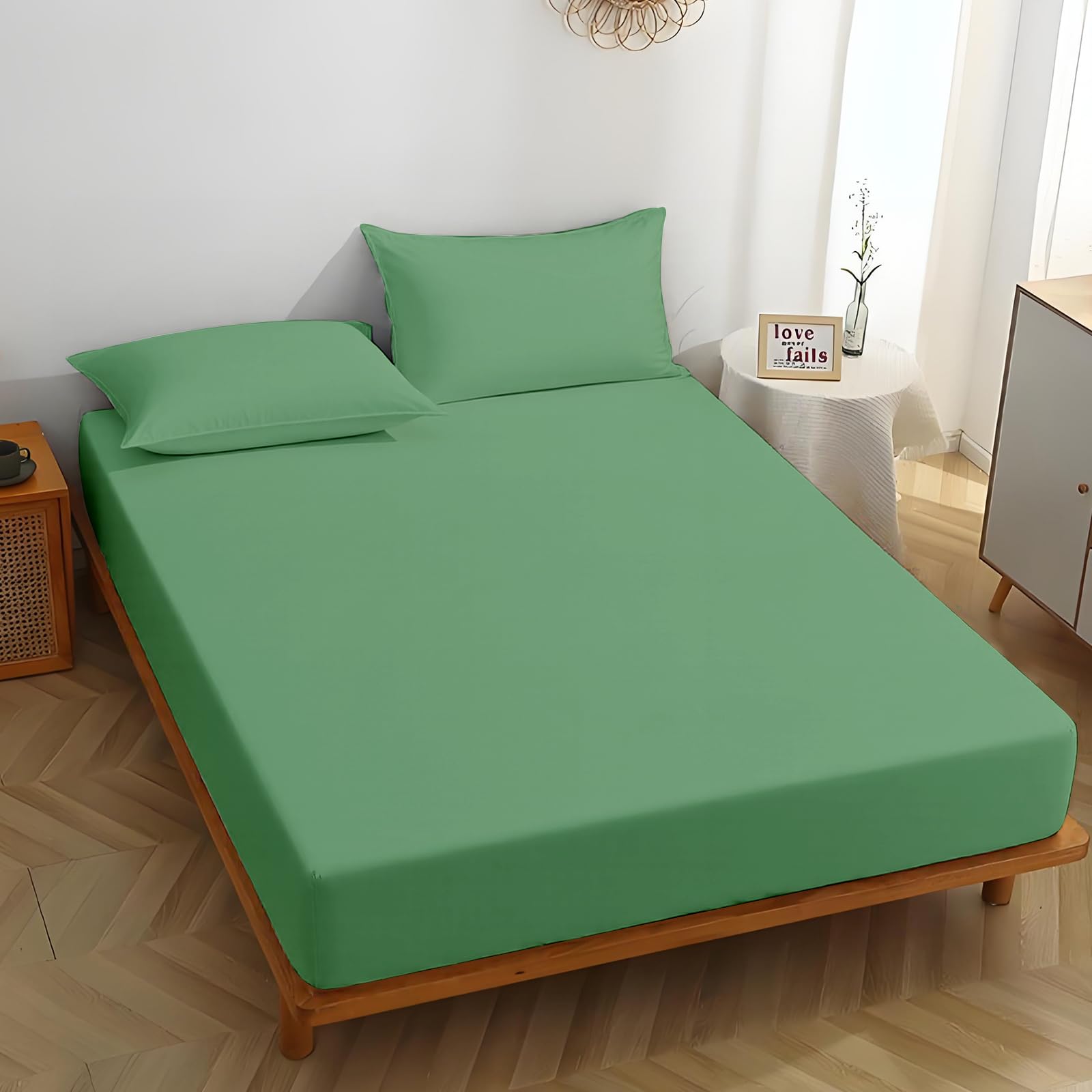 MIKI WELL Double Fitted Sheet Deep - Green Bottom Sheet Extra Deep Pocket 16 inch 40 cm, Soft Microfiber Double Bed Sheet Wrinkle Resistant & Breathable