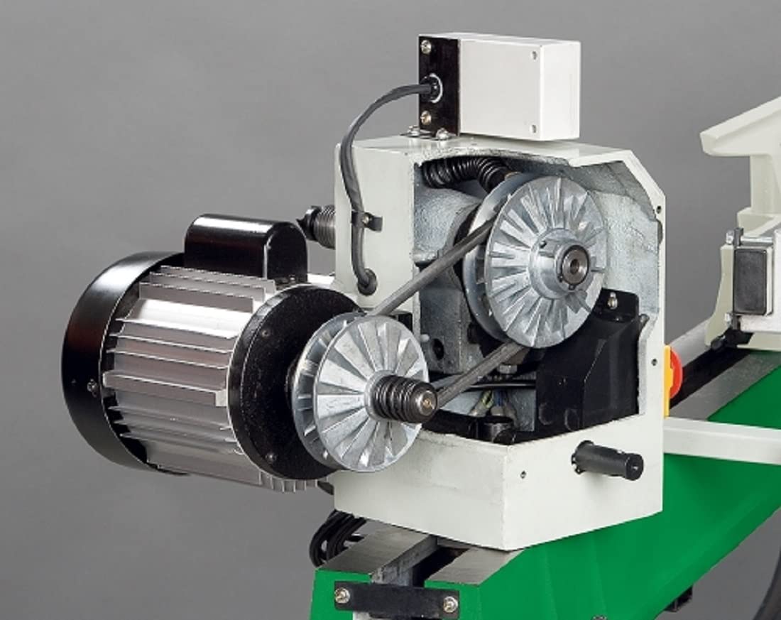 Drechselbank DB 1100 – Drehmaschine