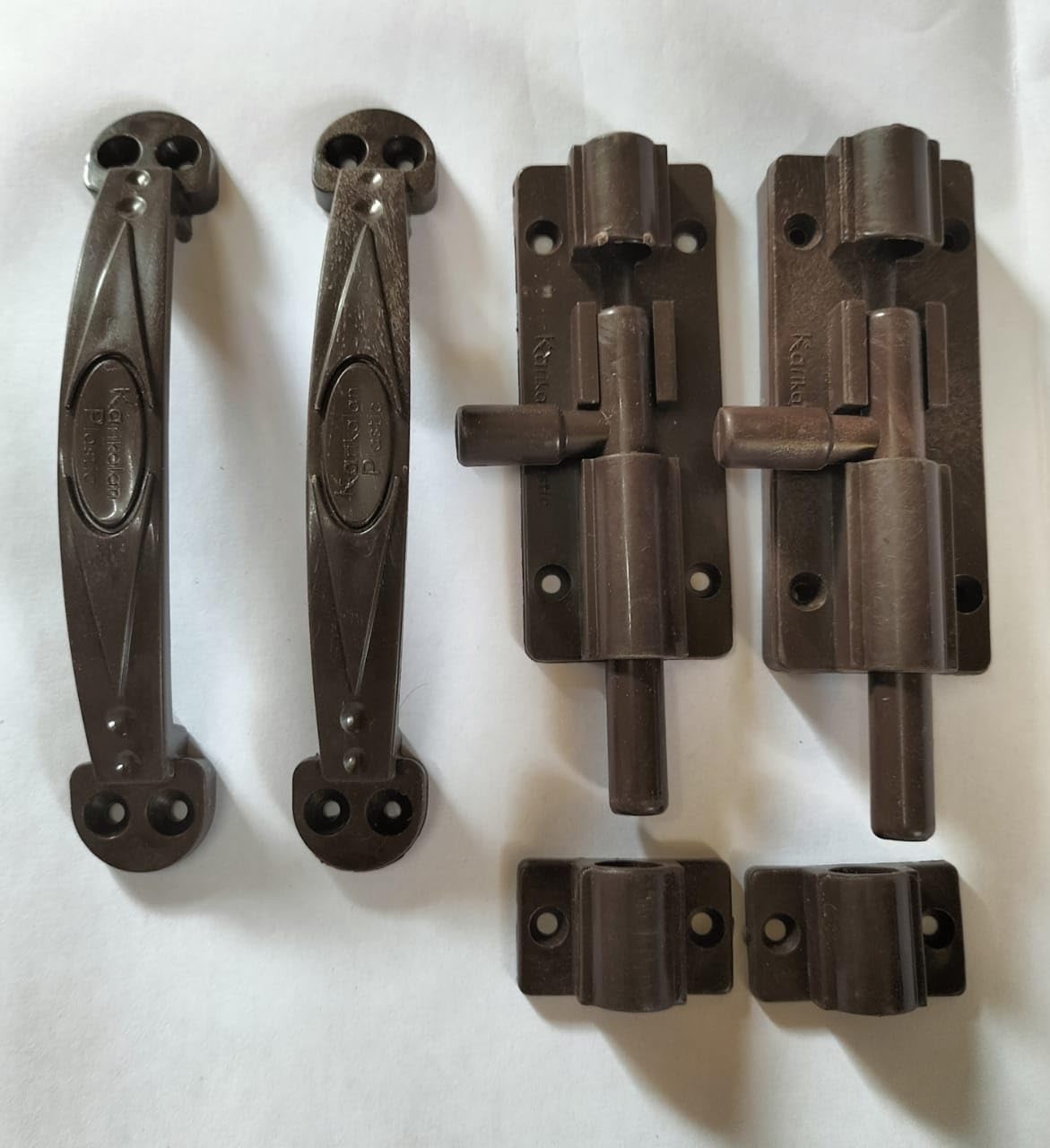 Zone Marketing PVC Door Lock with Handle and Screw Set of 1 (B0D5HJT7MY) Amazon Price History, Amazon Price Tracker
