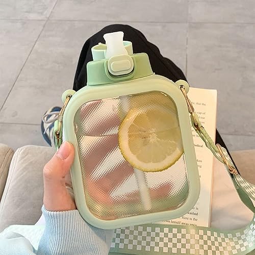 Lindas botellas de agua Kawaii con pajilla, botella de agua cuadrada Kawaii con correa ajustable y calcomanías, tazas portátiles a prueba de fugas