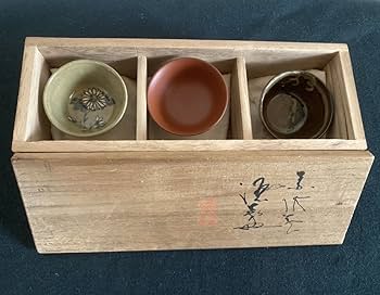 Amazon.co.jp: 人間国宝 伊藤赤水作品 佐渡無名異焼 ぐい呑み おちょこ Amazon.co.jp: 人間国宝 伊藤赤水作品 佐渡無名異焼 ぐい呑み おちょこ