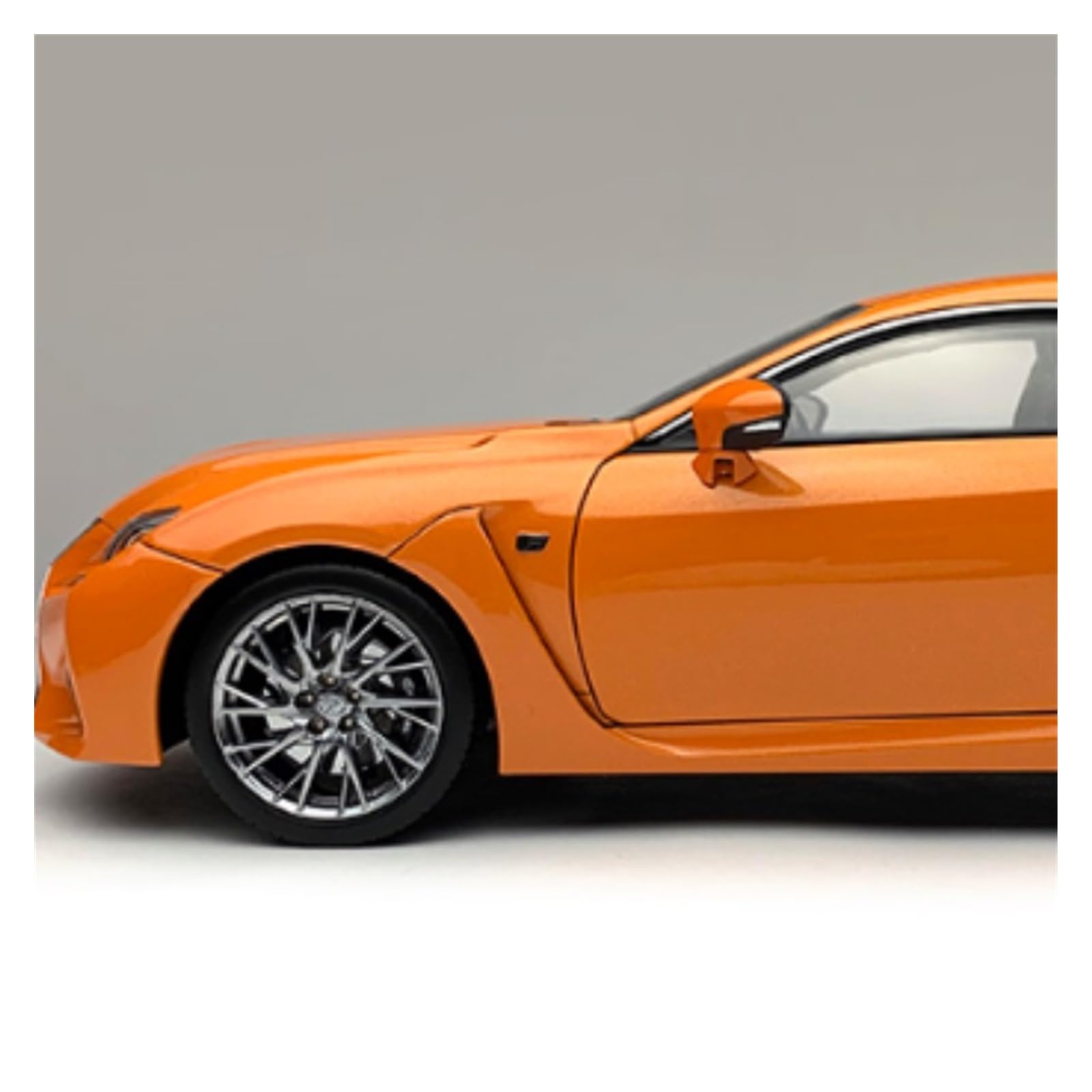 Amazon | ミニカーモデル ダイキャスト 1:18 スケール レクサス