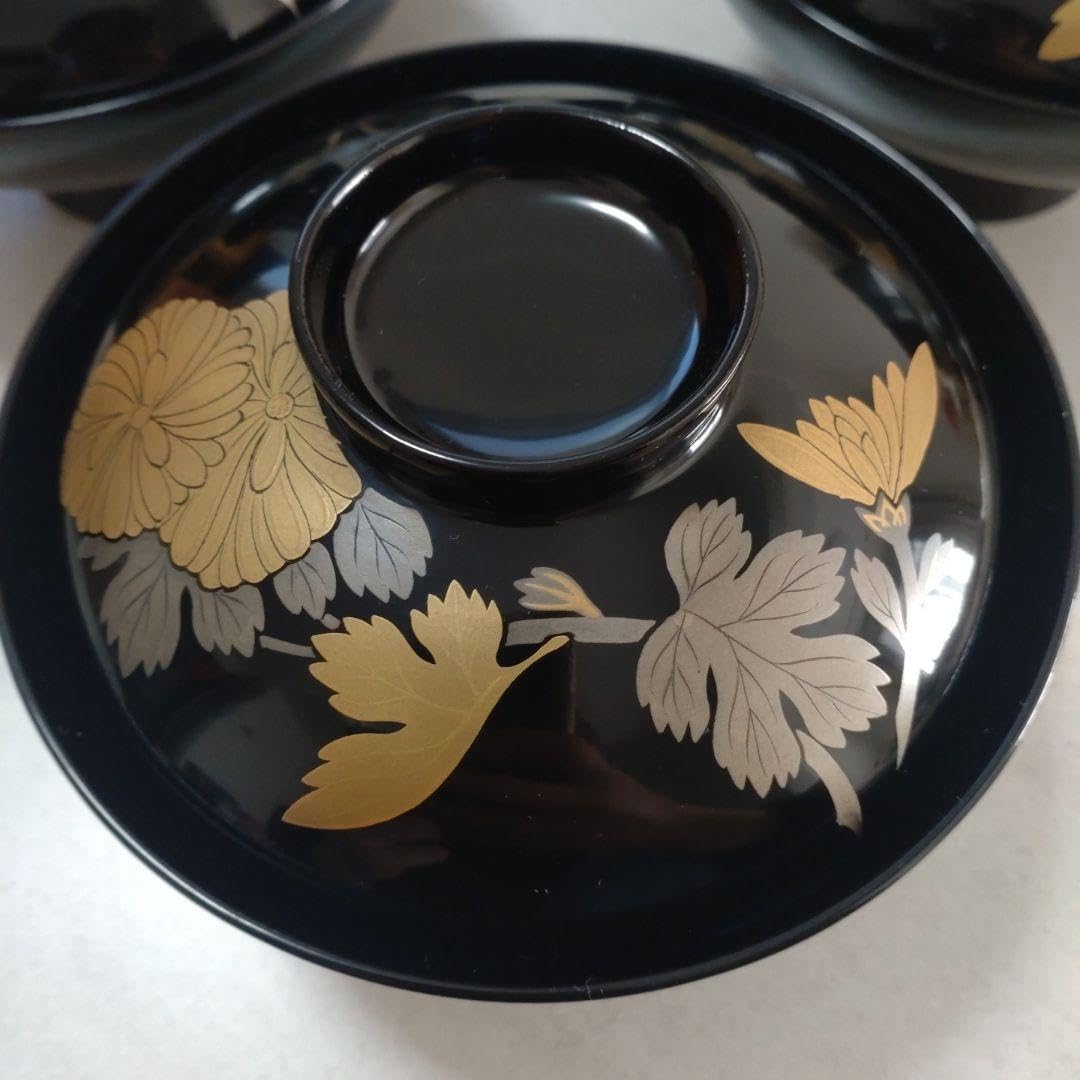 く*ん様 輪島塗　漆器 椀 5個セット 金色の花模様 Amazon.co.jp: 輪島塗 漆器 椀 5個セット 金色の花模様 : ホーム＆キッチン