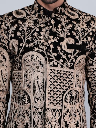 Image of WINTAGE Men's Embroidered Velvet Bandhgala
