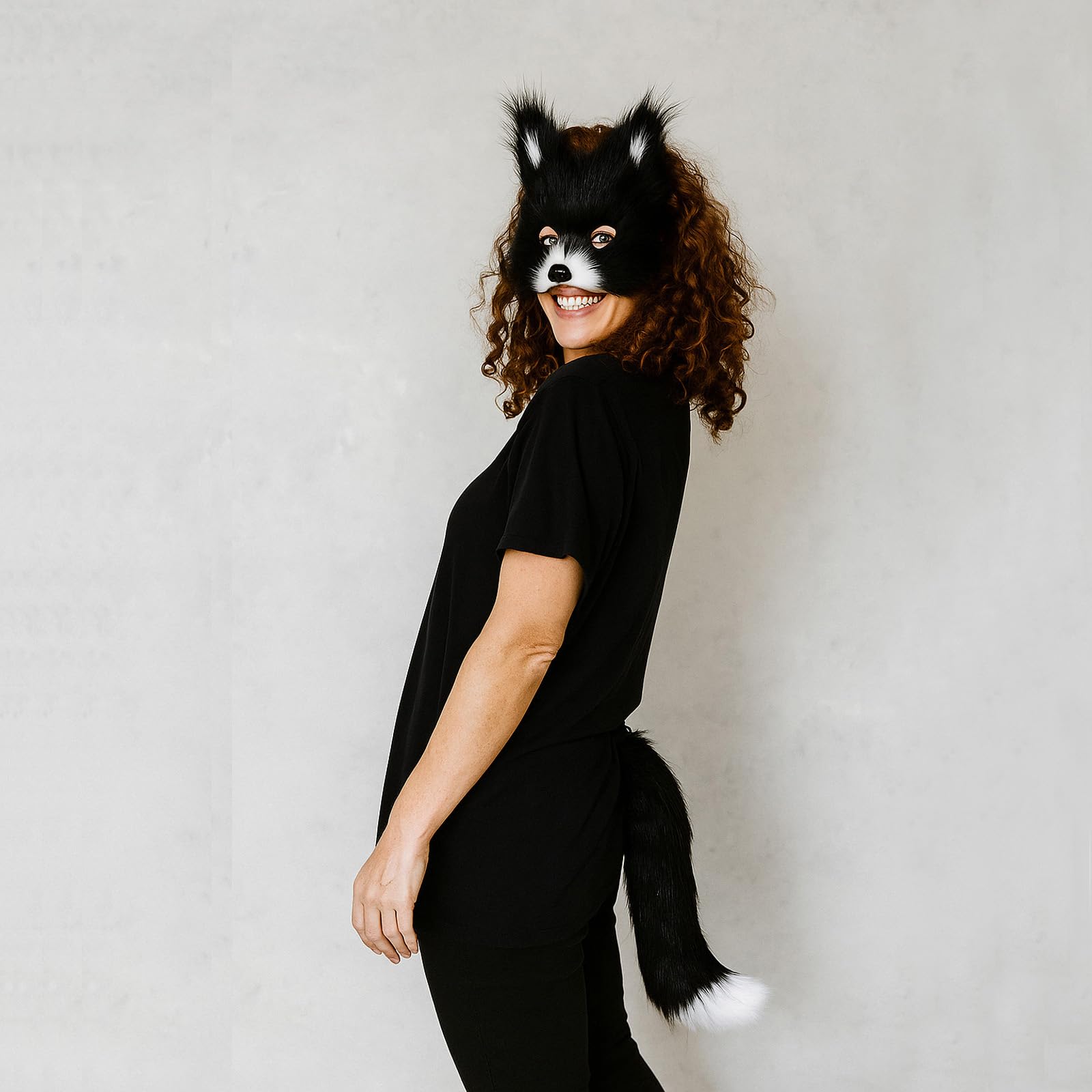 Yoolhamy Fox furry Tail Cat Wolf Cosplay Plush Mask Paw Gloves Set Faux Fur Costume for Halloween Book Day, Role Play (Black, One Size) - Image 3