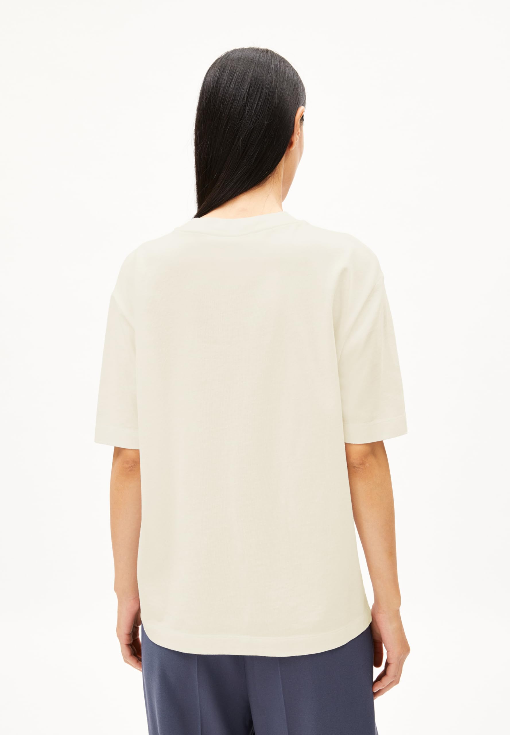 ARMEDANGELS Damen Heavyweight T-Shirt aus recyceltem Baumwoll Mix Iconic Å TARJAA Loose Fit