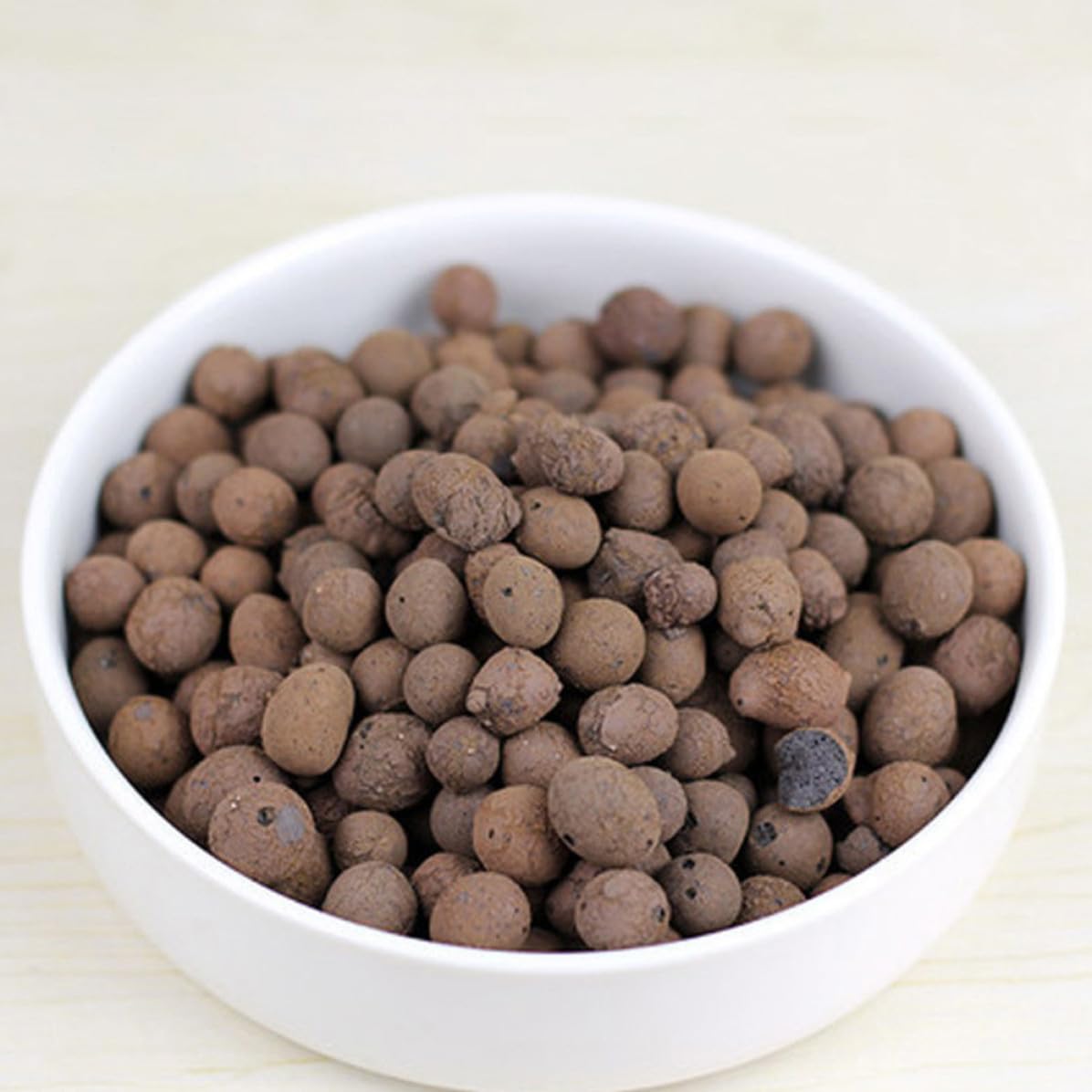 Guijarros de Ceramsita para Macetas Drenaje y Retención de Agua, Arcilla Expandida de 1kg para Plantas en Maceta y Cultivo sin Suelo