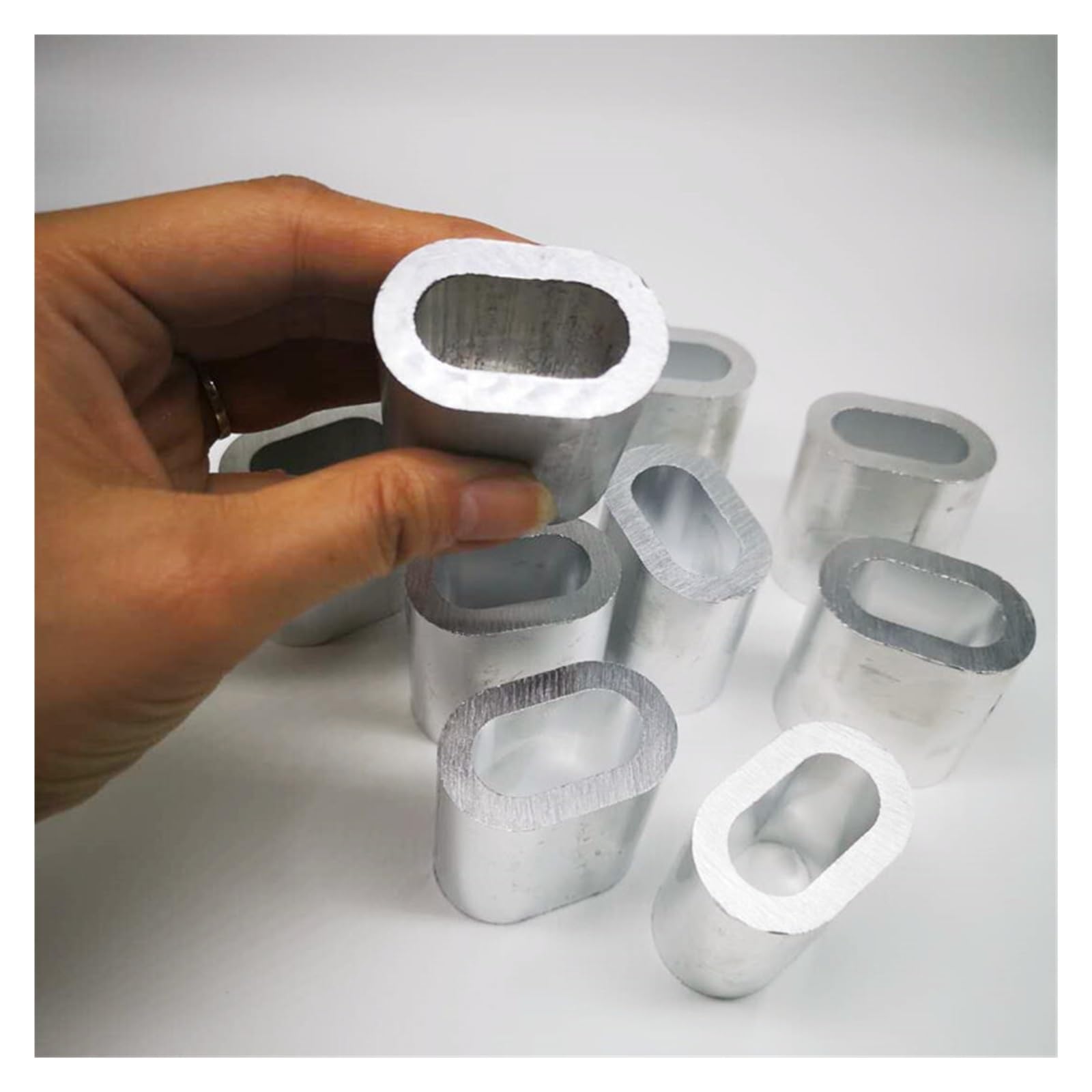 10 Pezzi di Manicotti in Alluminio ovali con Foro Singolo da 14 mm di Diametro for crimpare Cavi Metallici