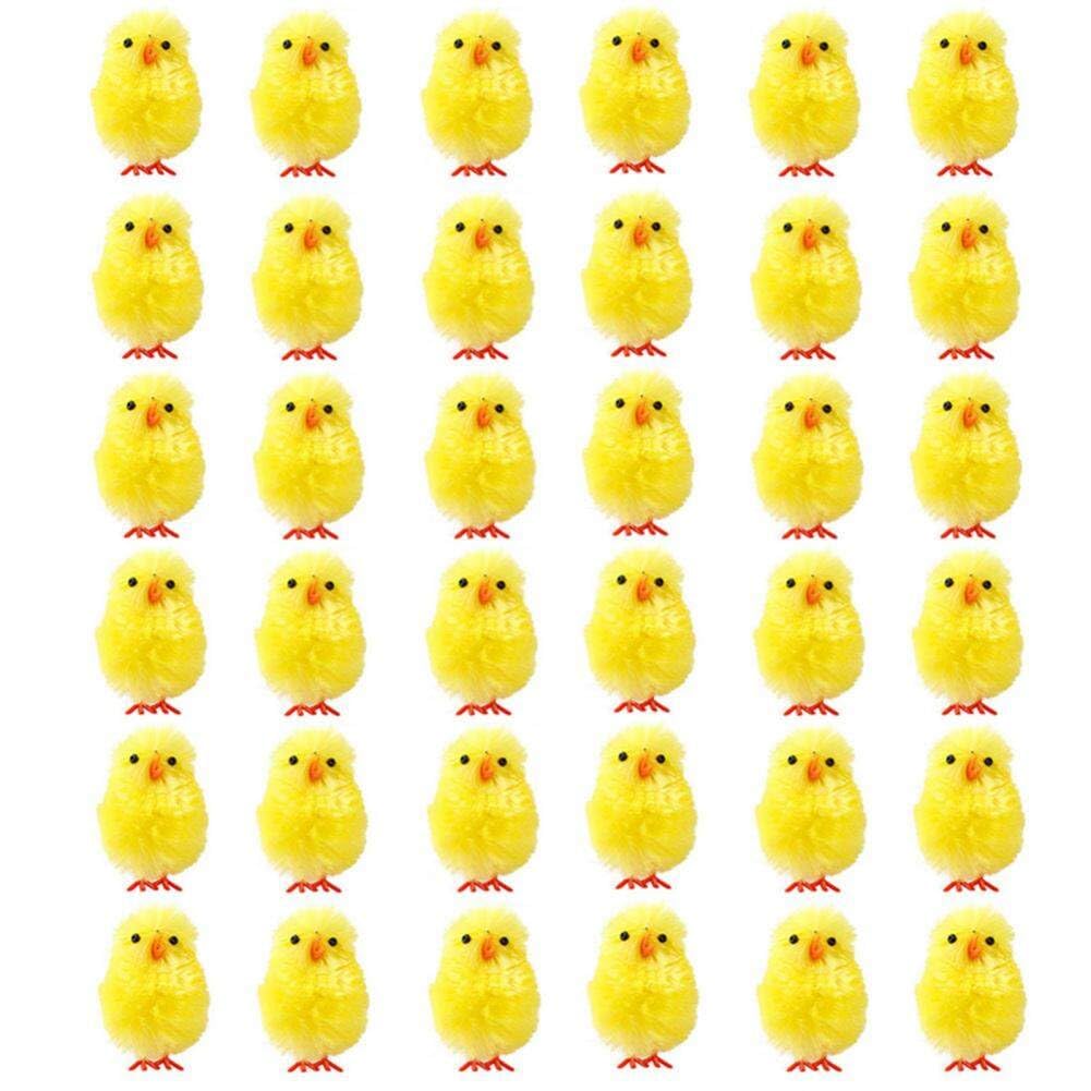 Adorables poussins de Pâques jaunes entièrement soignés pour bonnet d'œuf